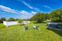 Holiday house Mirna with heated swimming pool and jacuzzi - Ferienwohnung Pula