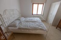 Apartamento de 1 dormitorio con jardín