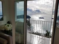 73 CORNE D OR - Duplex plein SUD, VUE MER, BALCON - B&B Villefranche-sur-Mer