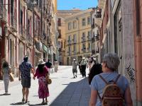 Suite Apartment elegante in centro - via Manno - B&B