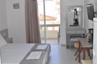 Studio with Garden View