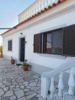 Moradia de Campo Isolada com Piscina a 5km da Praia - B&B
