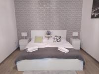 Lady Mabel's apartment near to Aréna, Puskás Stadion and City Park, with Guarded Parking place - B&B Budapest