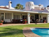 Queen Room with Pool View