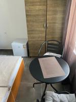 Zweibettzimmer mit Bad