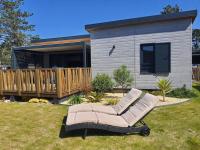 Cottage 4-6 pers-piscine chauffée-150m plage - B&B Jullouville