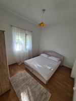Eve - B&B