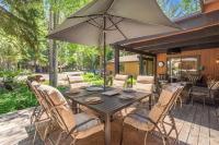 Home for 10 w Private Beach Access Pet-Friendly Minutes to Slopes Book on Mobile for Promo - B&B