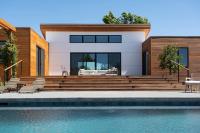 Luxury Villa Year-Round Heated Pool Hot Tub Fire Pit Lawn - B&B Kenwood