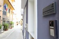 Luxurious Garibaldi Penthouse - Big Terrace - Great view - Renovated - Historical Centre - B&B Olbia