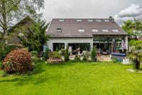 Wunderschöne Terrassenwohnung mit Blick ins Grüne! - B&B Meerbusch