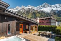 Chalet Alpins - Central Jacuzzi Parking - B&B