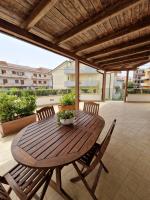 Chambre Lit King-Size avec Balcon