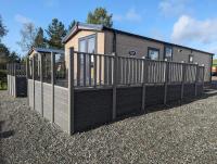 Charming 2-Bed Lodge in Newton Stewart - Chambres d’hôtes