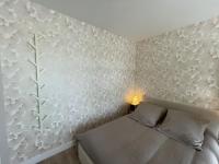 T1 - parking - 4min de l'intramuros - linge inclus - B&B Vannes