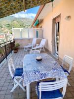 Attico Sanremo con terrazza - Ferienwohnung