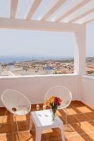 Enchanting Villa Portocervo Heated Pool Sea view - B&B Adeje