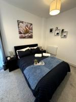 Cozy Bracknell Apartment with Modern Amenities - Chambres d’hôtes