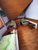 Chambre Triple avec Salle de Bains Privative
