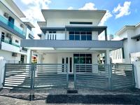 BNB Luxe Homestay, Rawang - pool, 18 pax - B&B Rawang