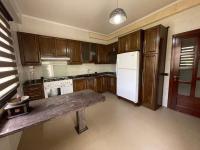 Batroun Green Serenity 2 BED - 24hr Electricity - B&B Batroûn