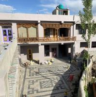 The apricot house - B&B