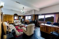 B&B Darjiling - Central Gleneagles Heritage Resort Former Bungalow of Ex-TATA Chairman Russi Mody The Mall Road Darjeeling - Bed and Breakfast Darjiling