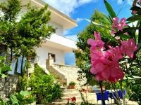 Handmade Stone Villa - B&B