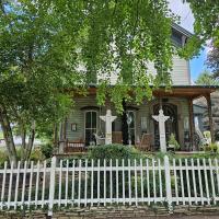 1873 Victorian Rose B & B - B&B