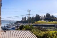 4-66 Lamont st - B&B