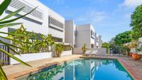 5 The Courtyards Townhouse Close to Beach and Shops - B&B
