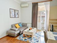 Квартира с Французским балконом - Ferienwohnung Jerewan