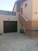 Apartment Doraj - Ferienwohnung