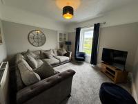 Riverside Retreat - B&B