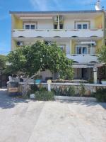 APARTMANI ALEN - B&B Dinjiška