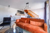 OIQIA • Carmésin - B&B