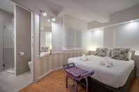Habitat Apartments Ribes - Bed and Breakfast Barcelona