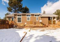 Sunny Tiny Haven BBQ Fresh Vibes & Peak Views - B&B