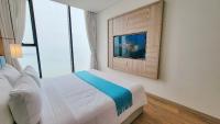 Two-Bedroom Apartment with Ocean View