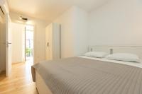 House Draza - Bed and Breakfast Biograd na Moru