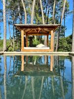 natur o lodge piscine - Chambres d’hôtes
