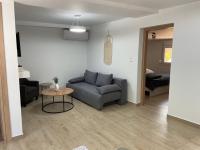 Karakasi House - Ferienwohnung Elaiochóri