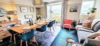 Harbour & Mountain Views, Porthmadog House, Sleeps 9, 4 Bedrooms, Two and Half Bathrooms - Ferienwohnung Porthmadog