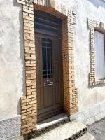 Le Clos des Baleines 1er étage avec 1 place de parking privée dans un garage - B&B Limoges