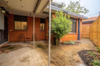 Beautifully Renovated Inner North Residence - Hosted by CanStay - B&B Canberra