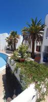 wonderful white appartament in playa las americas - B&B Playa de las Américas