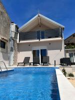 House Sara - Ferienwohnung Liznjan