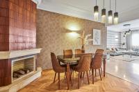 Spacious 2 Bed Flat with City Views and Free Parking - Chambres d’hôtes