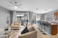 Lux 4BrVilla Hot Tub Grill Private Heated Pool - B&B Kissimmee