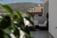 Karma Quality Living City Center with PRIVATE PARKING - Ferienwohnung